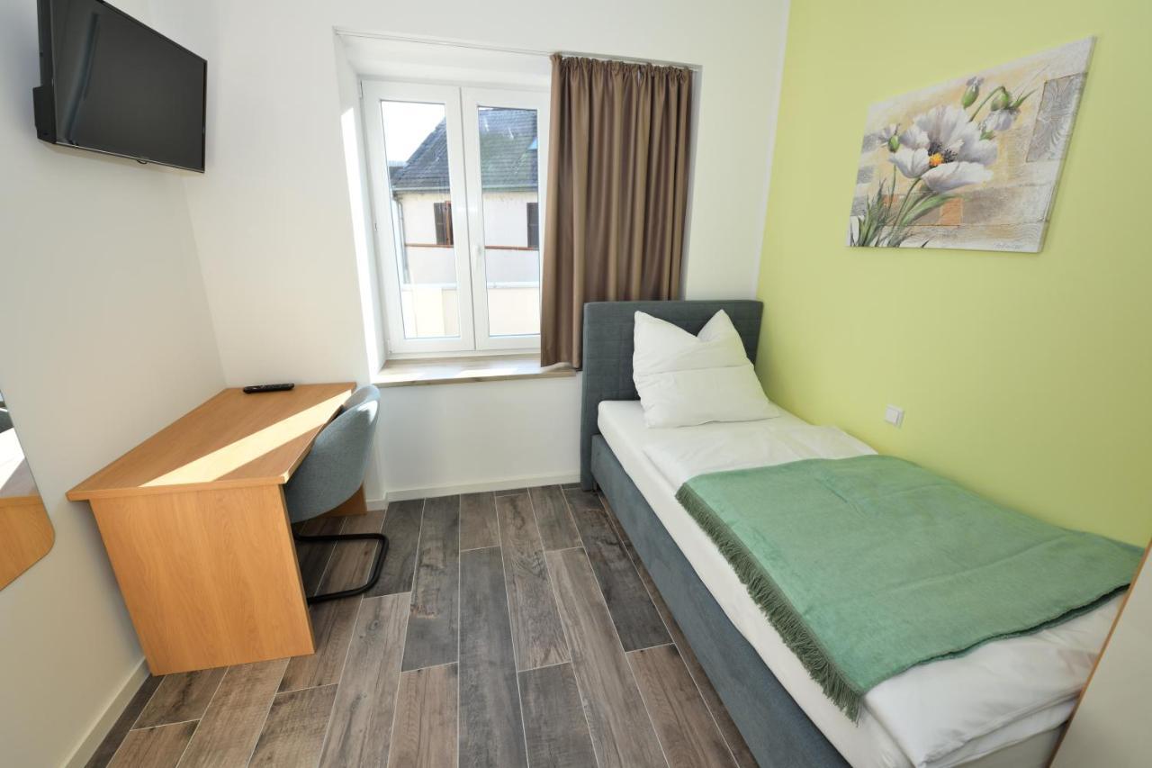 Boardinghouse Am Welzbach Lägenhet Gau-Algesheim Exteriör bild