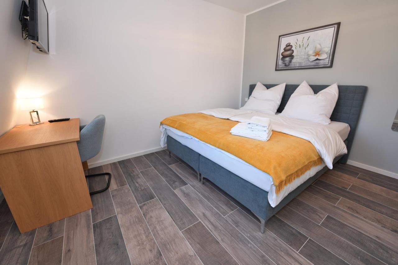 Boardinghouse Am Welzbach Lägenhet Gau-Algesheim Exteriör bild