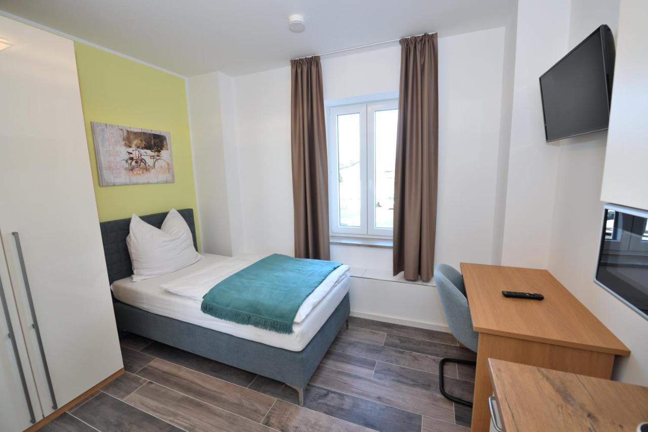 Boardinghouse Am Welzbach Lägenhet Gau-Algesheim Exteriör bild
