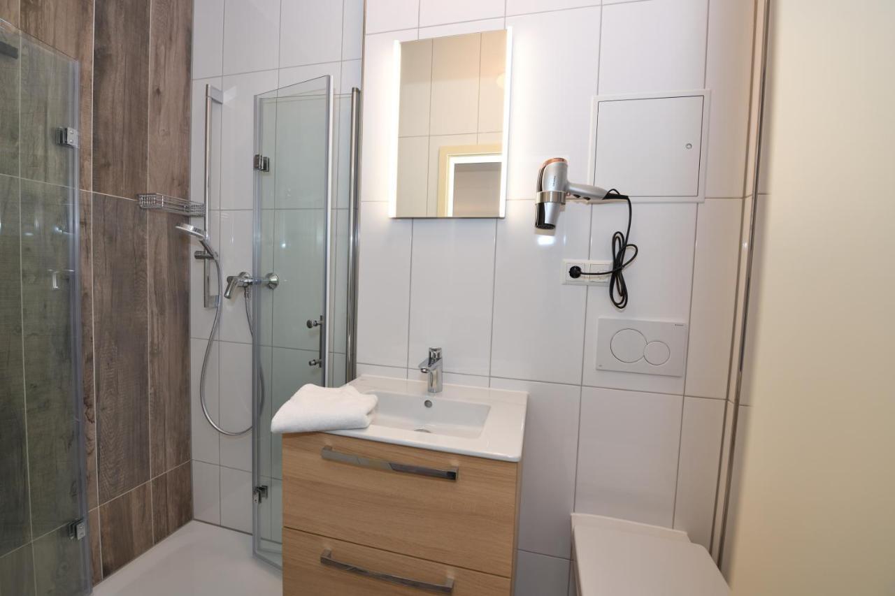 Boardinghouse Am Welzbach Lägenhet Gau-Algesheim Exteriör bild
