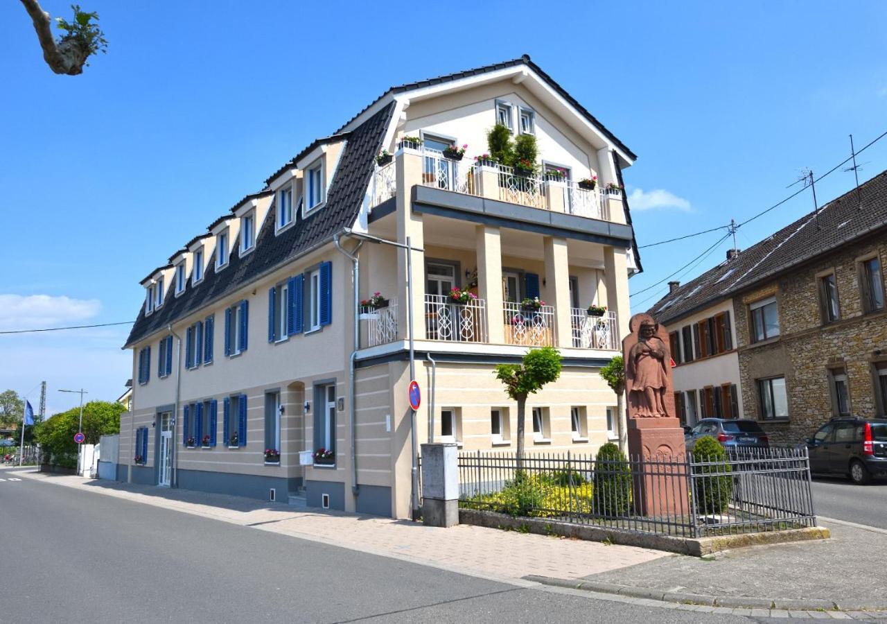 Boardinghouse Am Welzbach Lägenhet Gau-Algesheim Exteriör bild